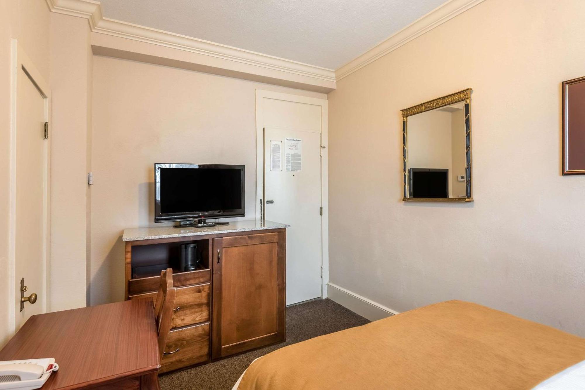 Hotel Bothwell Sedalia Central District, Ascend Hotel Collection Dış mekan fotoğraf